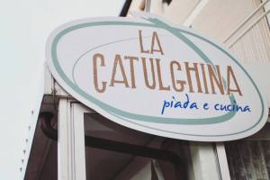 Insegna della Catulghina