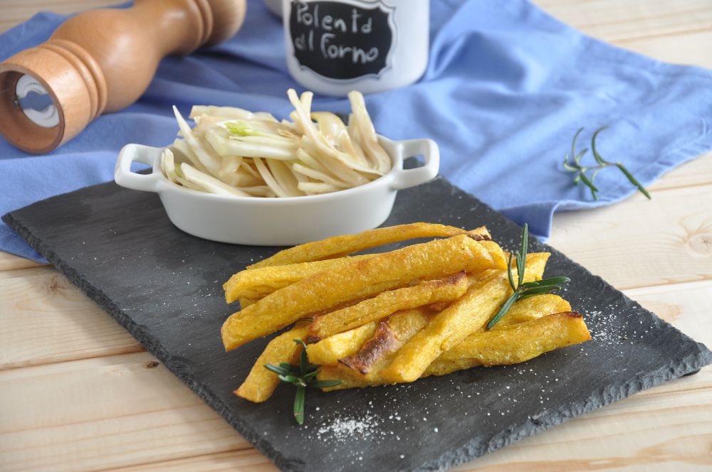 Bastoncini croccanti di polenta al forno