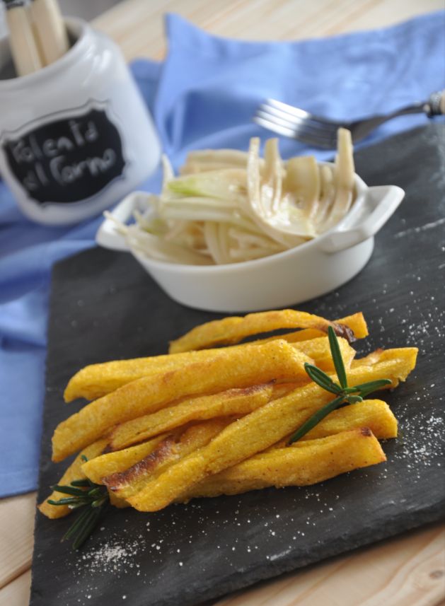 Bastoncini croccanti di polenta al forno