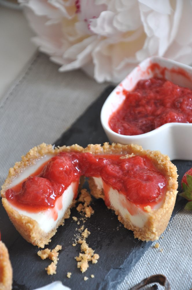 MIni cake alla panna cotta con fragole
