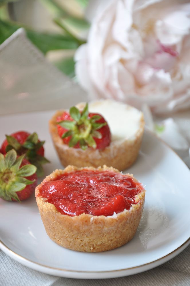 MIni cake alla panna cotta con fragole