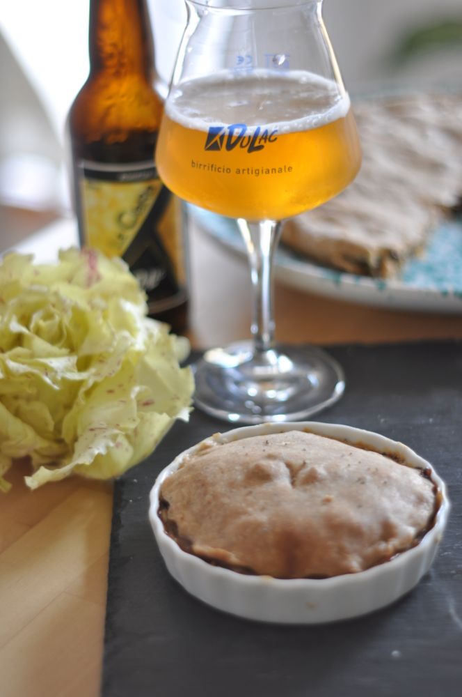 Torta salata al Variegato di Castelfranco , Casera e birra del birrificio DuLac