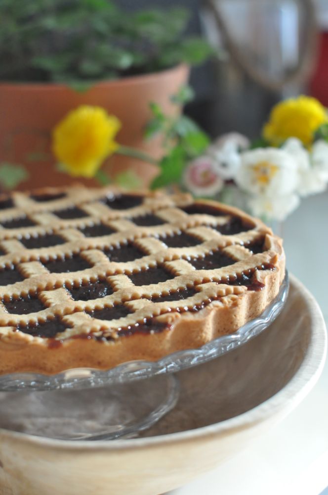 Crostata alla confettura di fragole